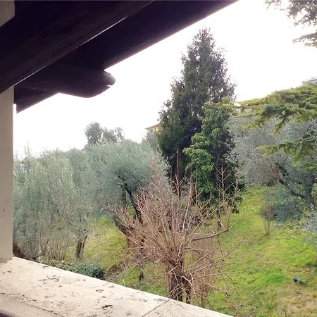 Charming House In With Pool Casa vacanze Gargnano
