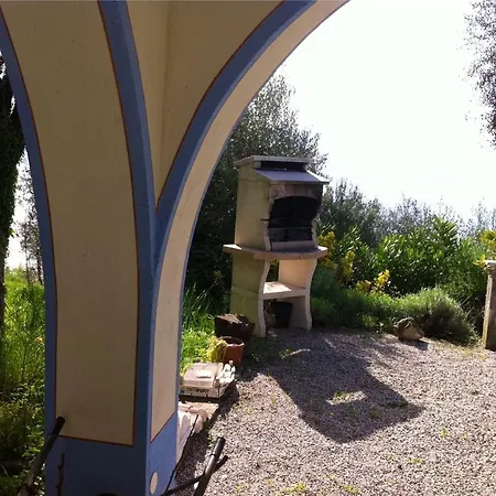 Charming House In With Pool * Gargnano